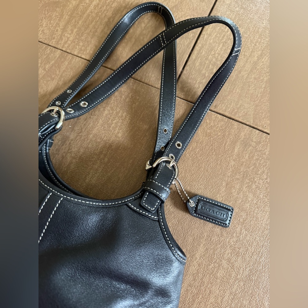 Coach Black Leather Pocketbook - Picture 2 of 4